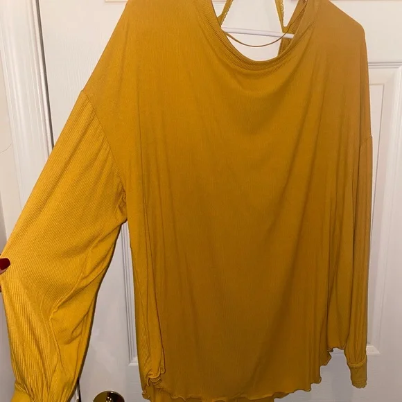 NWT, Free People, Shimmy Shake Top, Tunic, Oversized, Open Back, Size M - Picture 9 of 9